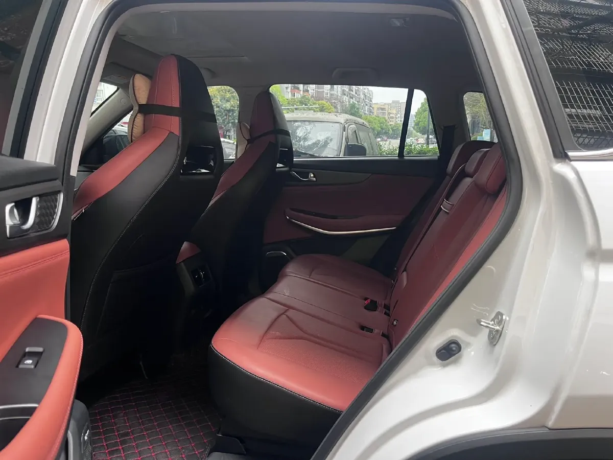 2024 ChangAn CS75 1.5T 188HP L4 7DCT,autocango,china used car exporter,china ev exporter,chinese used car exporter,chinese used ev exporter