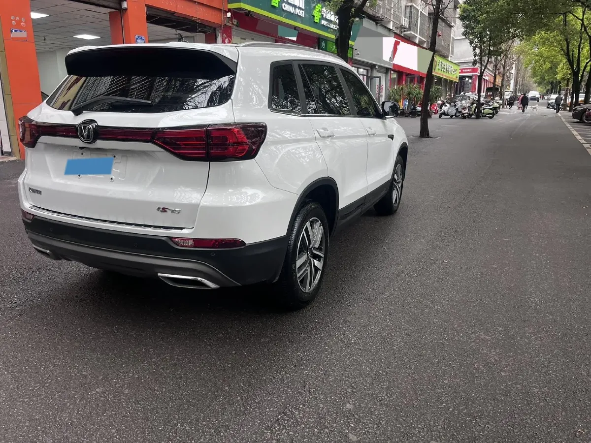 2024 ChangAn CS75 1.5T 188HP L4 7DCT,autocango,china used car exporter,china ev exporter,chinese used car exporter,chinese used ev exporter