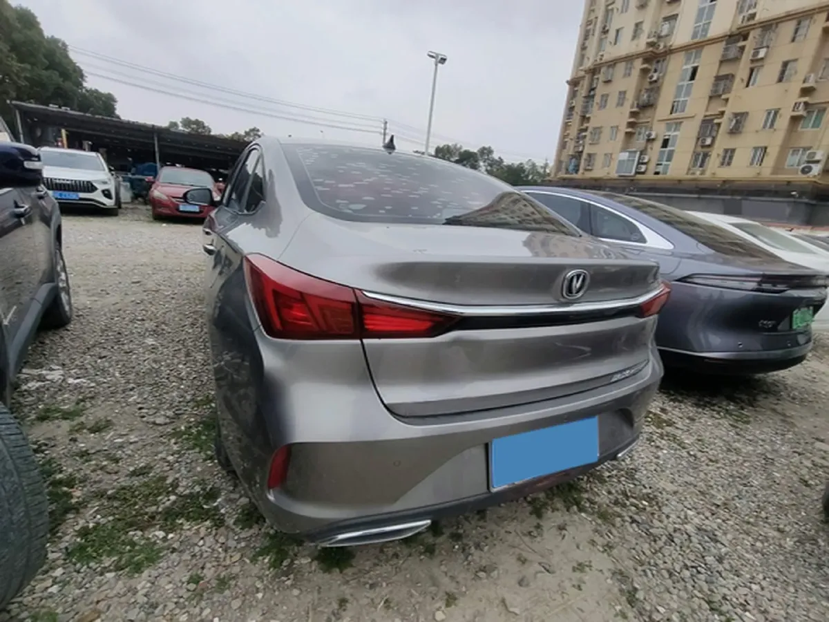 2020 ChangAn Eado 1.6L 128HP L4 5MT,autocango,china used car exporter,china ev exporter,chinese used car exporter,chinese used ev exporter