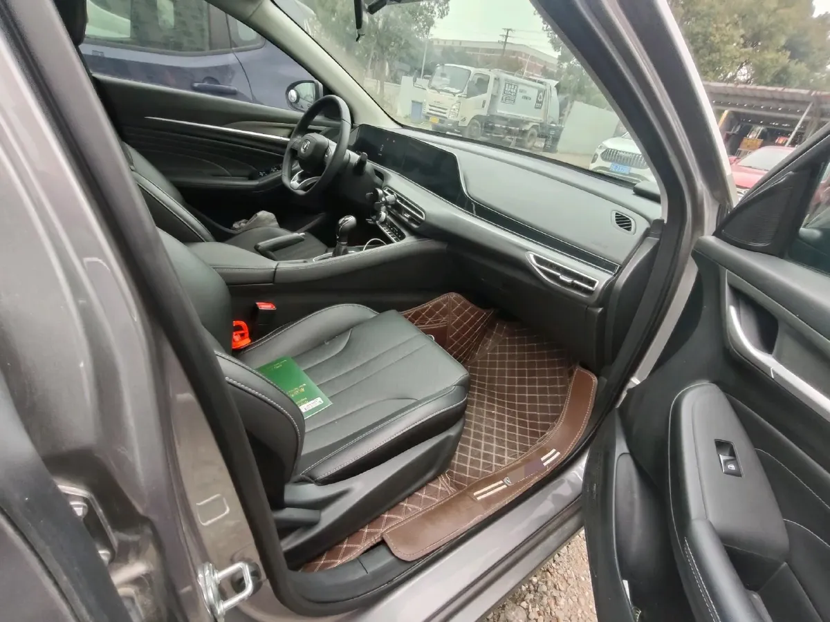 2020 ChangAn Eado 1.6L 128HP L4 5MT,autocango,china used car exporter,china ev exporter,chinese used car exporter,chinese used ev exporter