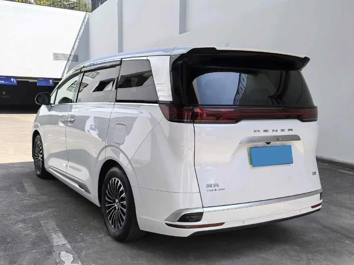 2022 Mercedes-Benz GLC Class 2.0T 197HP L4 9AT,autocango,china used car exporter,china ev exporter,chinese used car exporter,chinese used ev exporter