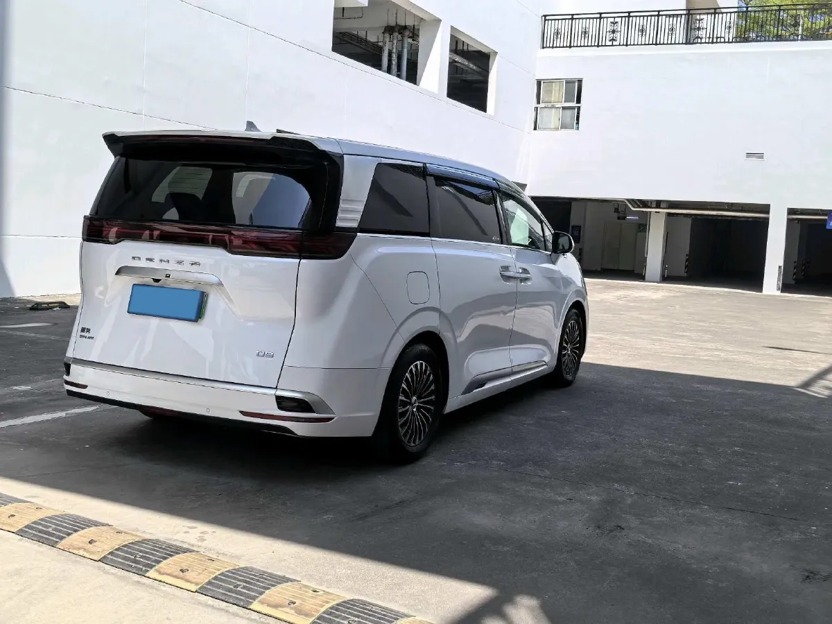 2022 Mercedes-Benz GLC Class 2.0T 197HP L4 9AT,autocango,china used car exporter,china ev exporter,chinese used car exporter,chinese used ev exporter