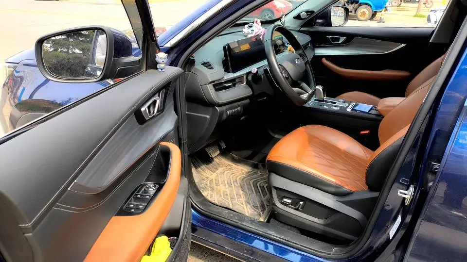 2021 Chery Tiggo 8 Plus 1.6T 197HP L4 7DCT,autocango,china used car exporter,china ev exporter,chinese used car exporter,chinese used ev exporter