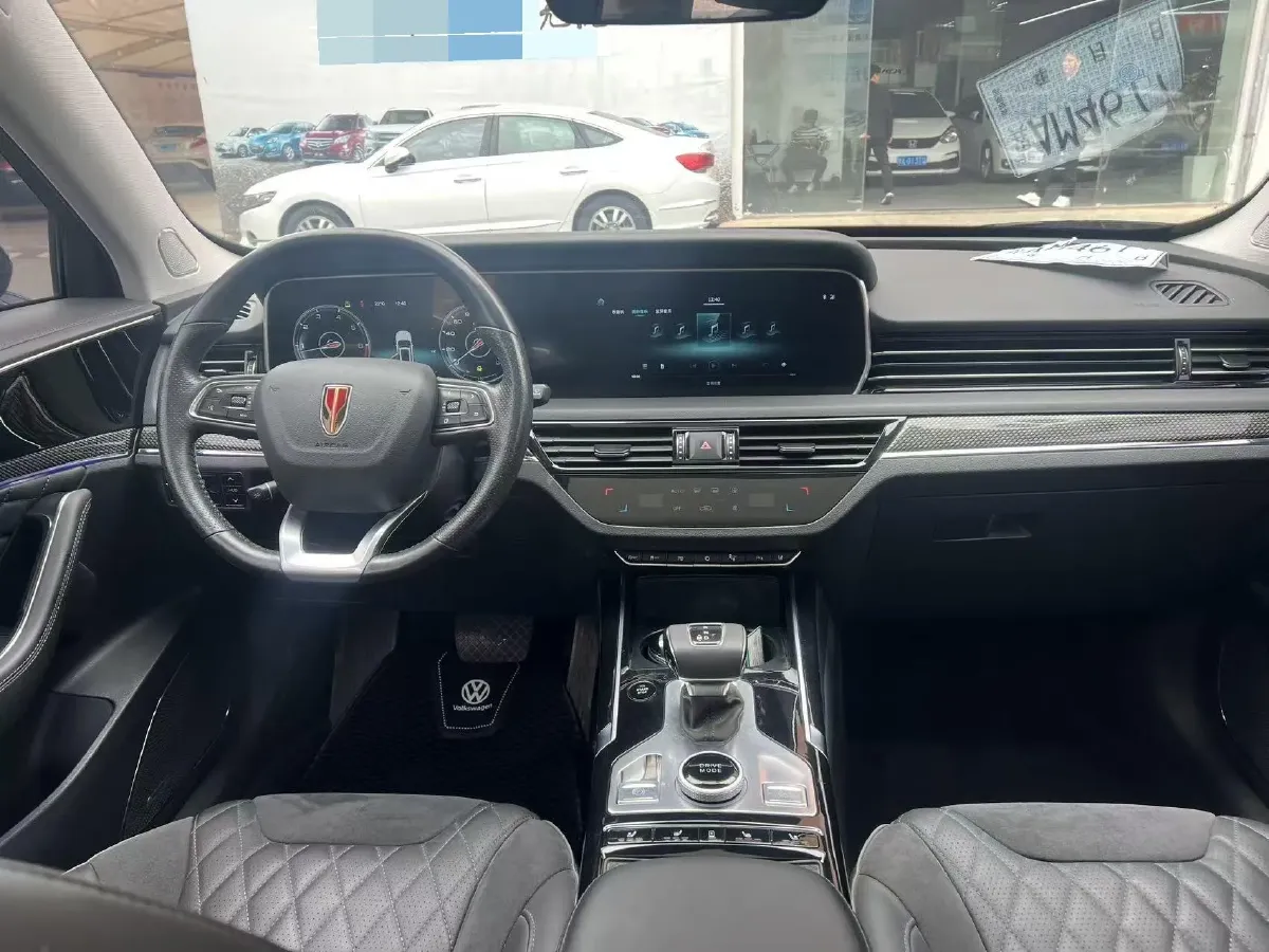 2022 HongQi HS5 2.0T 224HP L4 6AT,autocango,china used car exporter,china ev exporter,chinese used car exporter,chinese used ev exporter