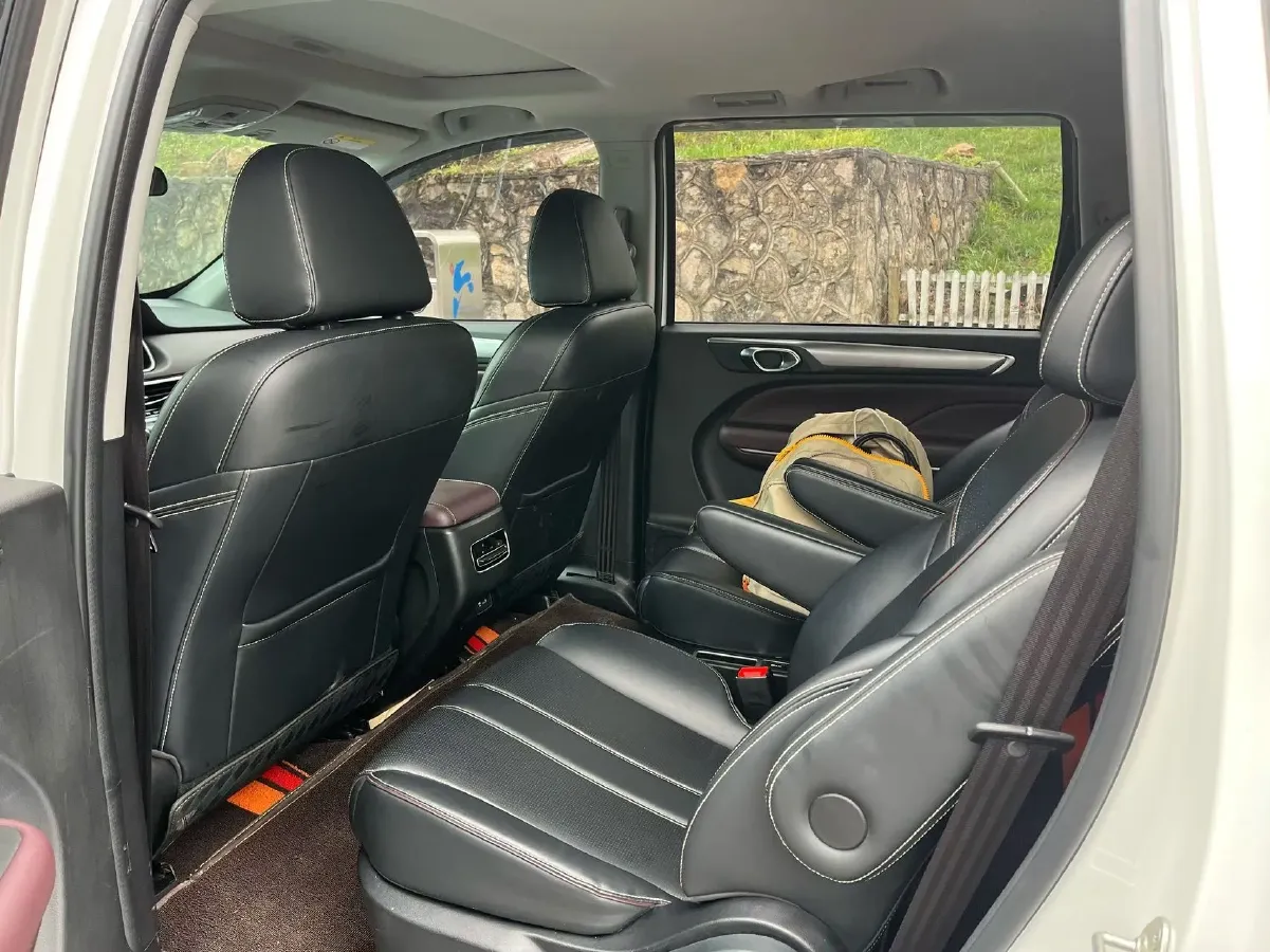 2023 GAC Trumpchi M6 1.5T 177HP L4 7DCT,autocango,china used car exporter,china ev exporter,chinese used car exporter,chinese used ev exporter