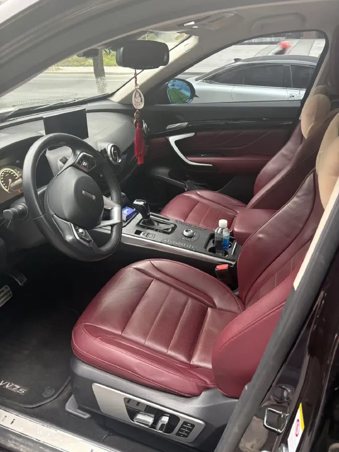 2017 WEY VV7 2.0T 234HP L4 7DCT,autocango,china used car exporter,china ev exporter,chinese used car exporter,chinese used ev exporter