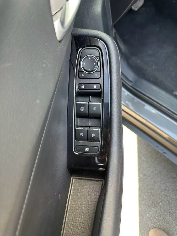 2021 GAC Trumpchi GS4 1.5T 169HP L4 6AT,autocango,china used car exporter,china ev exporter,chinese used car exporter,chinese used ev exporter