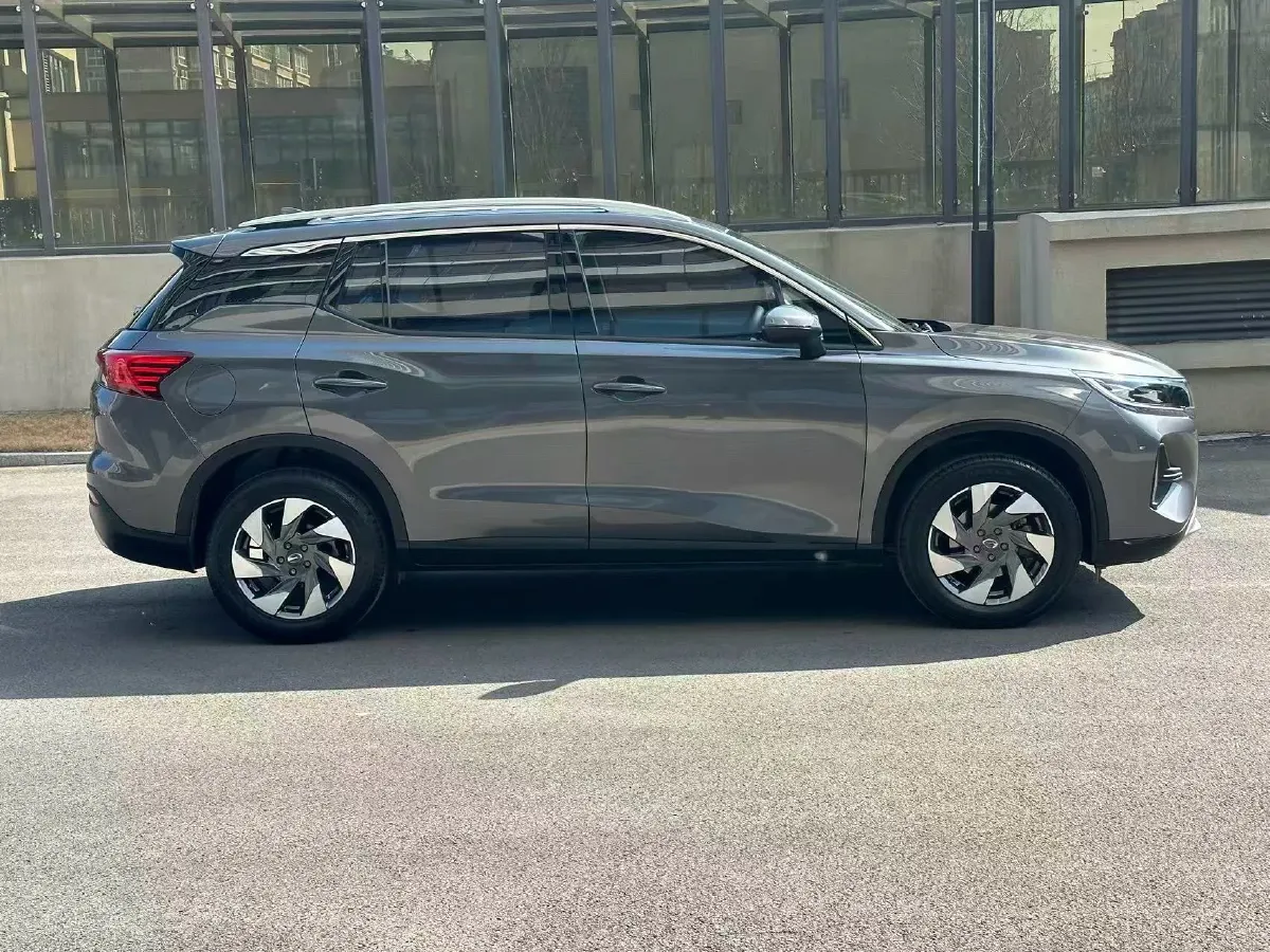 2021 GAC Trumpchi GS4 1.5T 169HP L4 6AT,autocango,china used car exporter,china ev exporter,chinese used car exporter,chinese used ev exporter