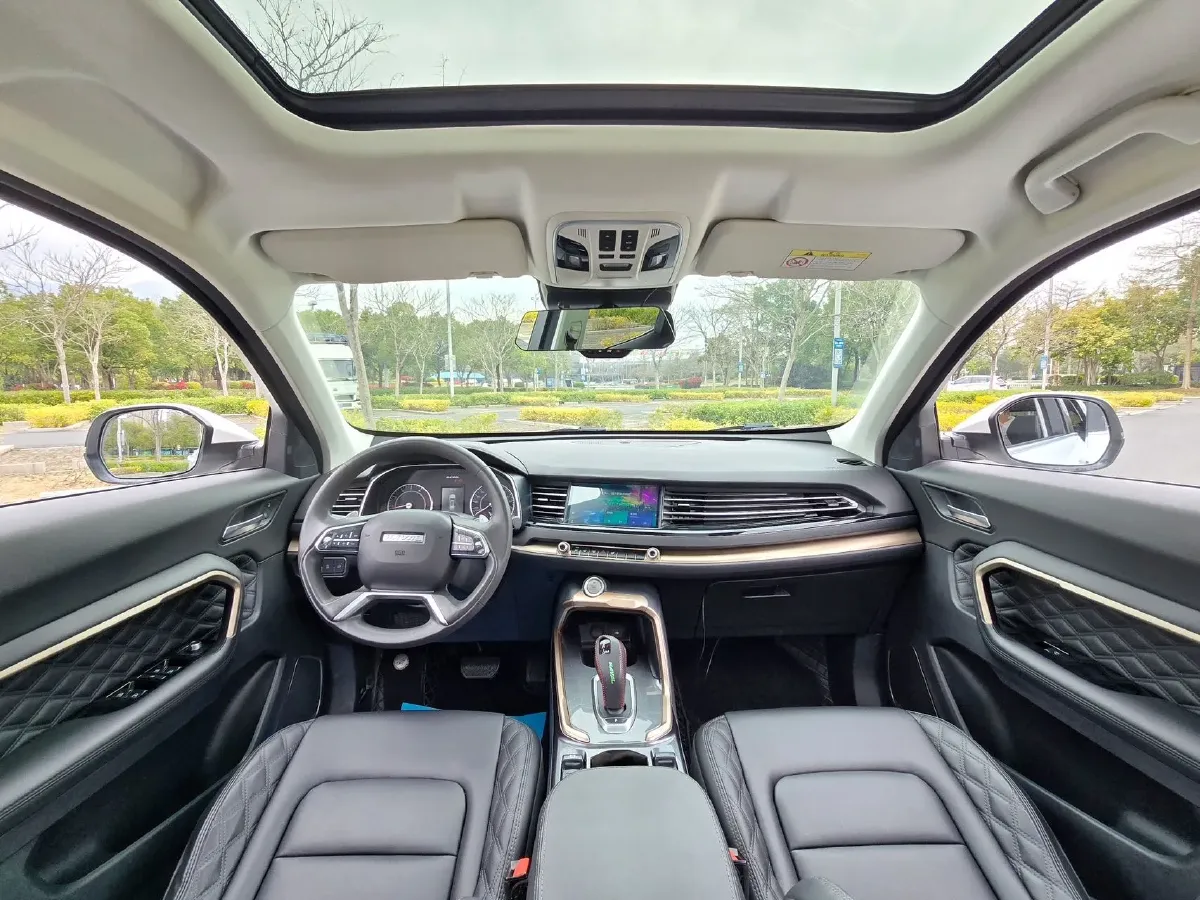 2021 Haval H6 1.5T 150HP L4 7DCT,autocango,china used car exporter,china ev exporter,chinese used car exporter,chinese used ev exporter