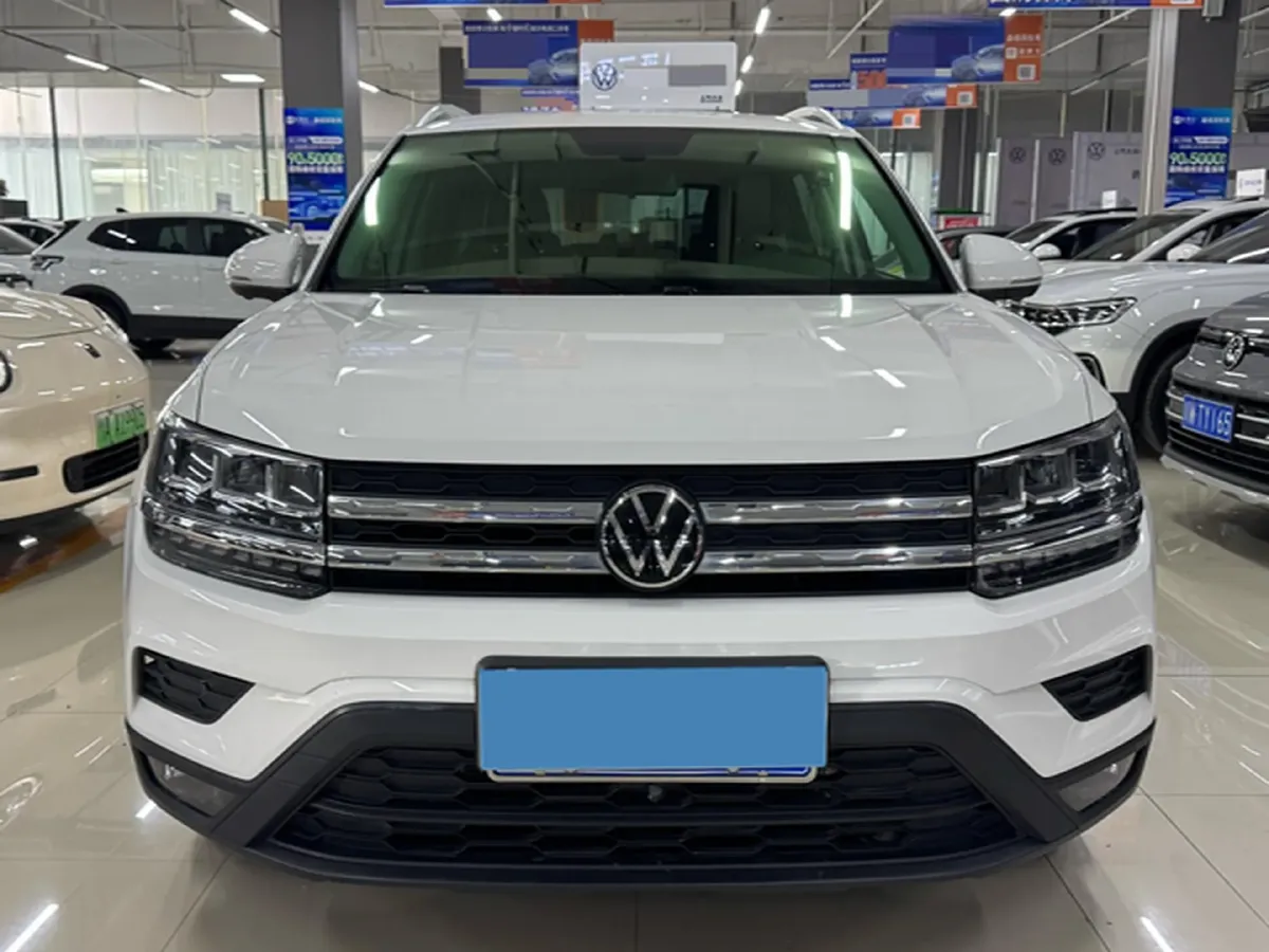 2022 Ford Transit 2.0T 202HP L4 6AT,autocango,china used car exporter,china ev exporter,chinese used car exporter,chinese used ev exporter