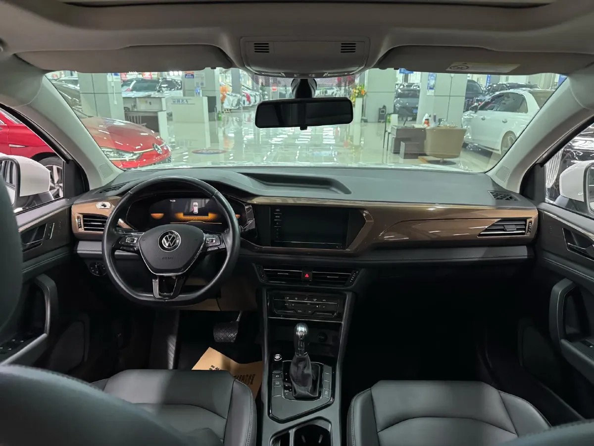 2022 Ford Transit 2.0T 202HP L4 6AT,autocango,china used car exporter,china ev exporter,chinese used car exporter,chinese used ev exporter