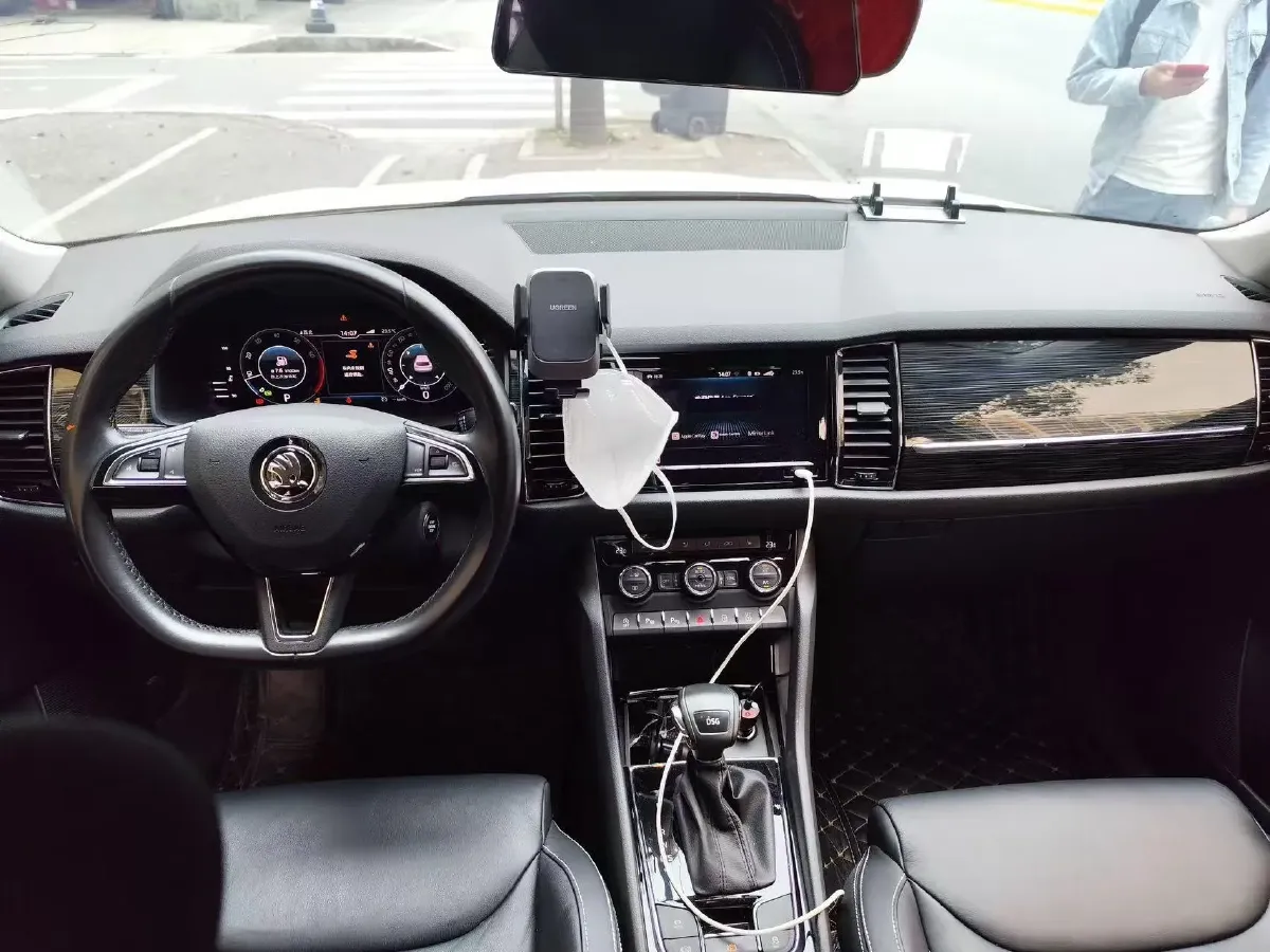 2019 Chevrolet Equinox 2.0T 260HP L4 9AT,autocango,china used car exporter,china ev exporter,chinese used car exporter,chinese used ev exporter