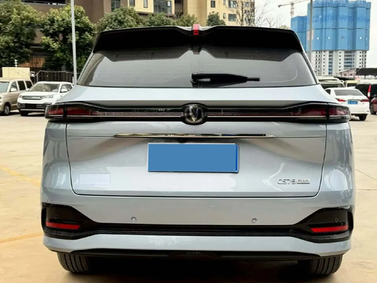 2025 ChangAn CS75 Plus 1.5T 192HP L4 8AT,autocango,china used car exporter,china ev exporter,chinese used car exporter,chinese used ev exporter