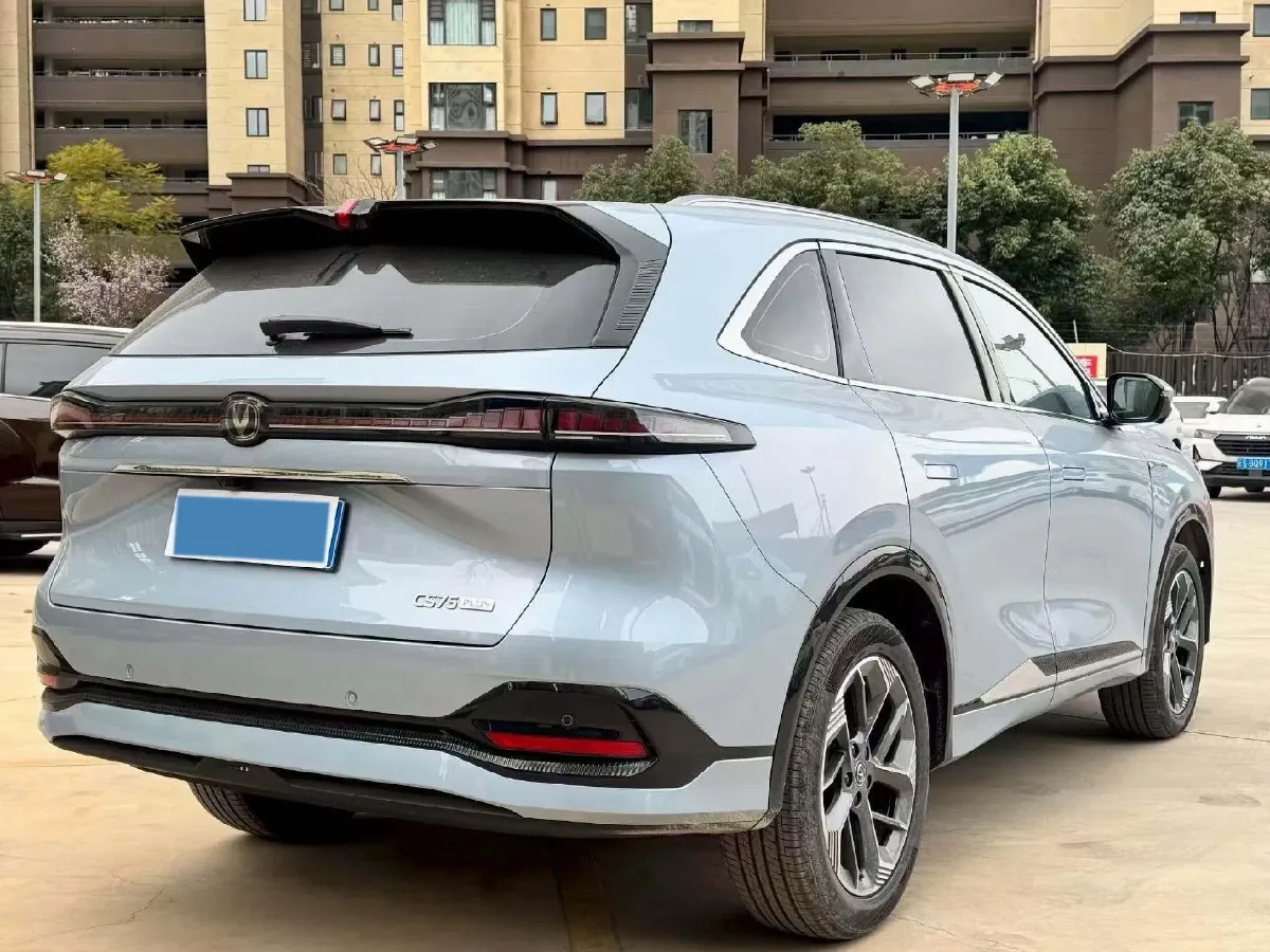 2025 ChangAn CS75 Plus 1.5T 192HP L4 8AT,autocango,china used car exporter,china ev exporter,chinese used car exporter,chinese used ev exporter