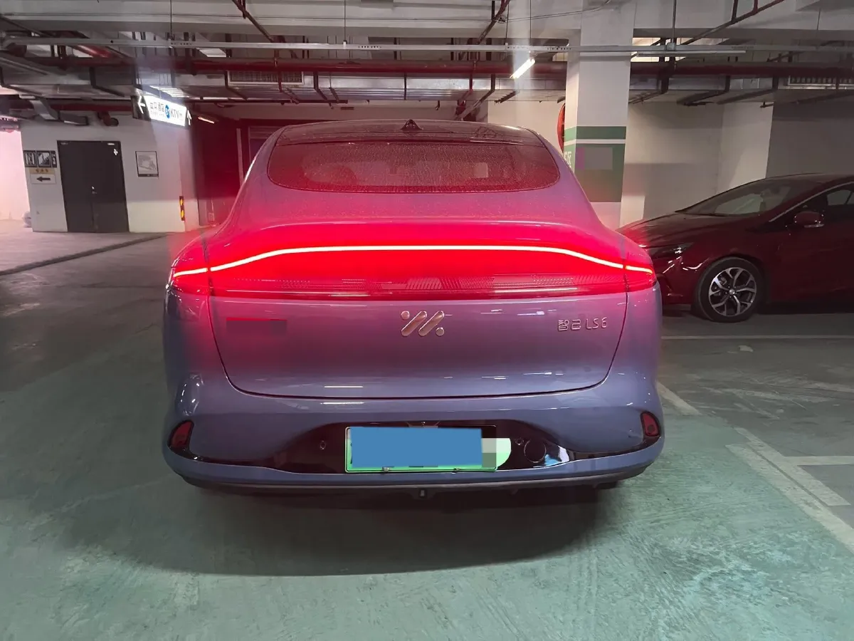 2025 IM LS6 BEV 75KWH,autocango,china used car exporter,china ev exporter,chinese used car exporter,chinese used ev exporter