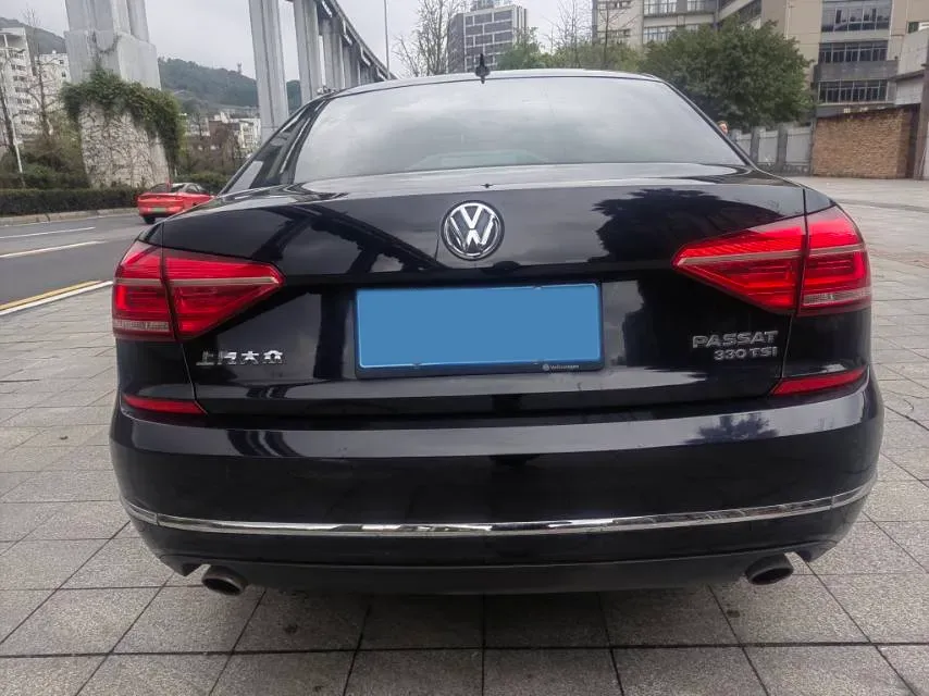 2017 Volkswagen Passat 1.8T 180HP L4 7DCT,autocango,china used car exporter,china ev exporter,chinese used car exporter,chinese used ev exporter