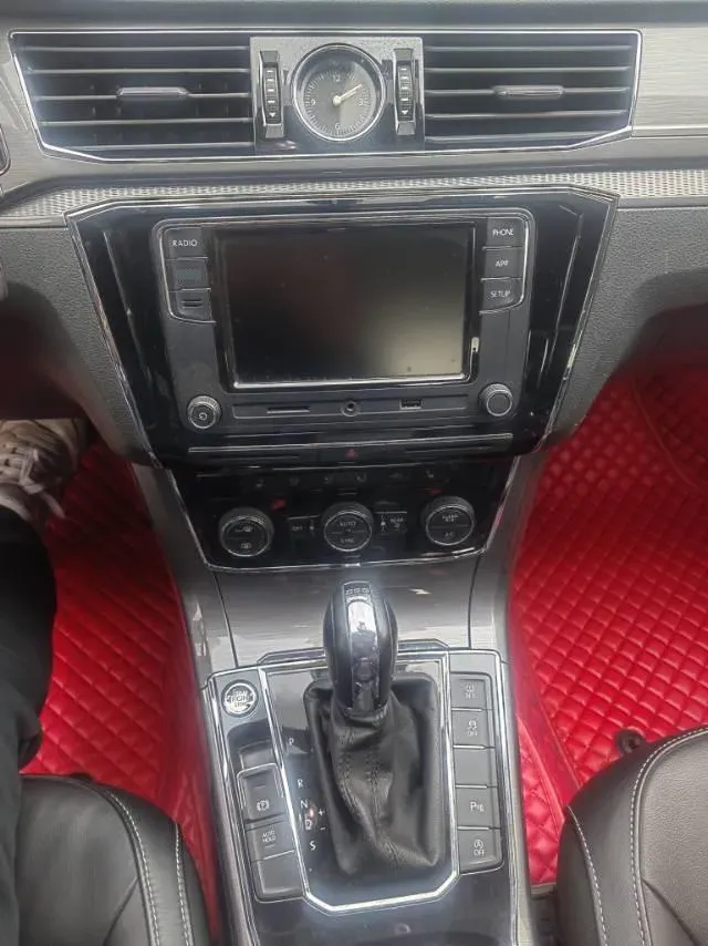 2017 Volkswagen Passat 1.8T 180HP L4 7DCT,autocango,china used car exporter,china ev exporter,chinese used car exporter,chinese used ev exporter