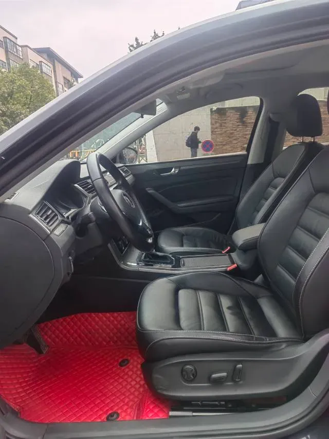 2017 Volkswagen Passat 1.8T 180HP L4 7DCT,autocango,china used car exporter,china ev exporter,chinese used car exporter,chinese used ev exporter