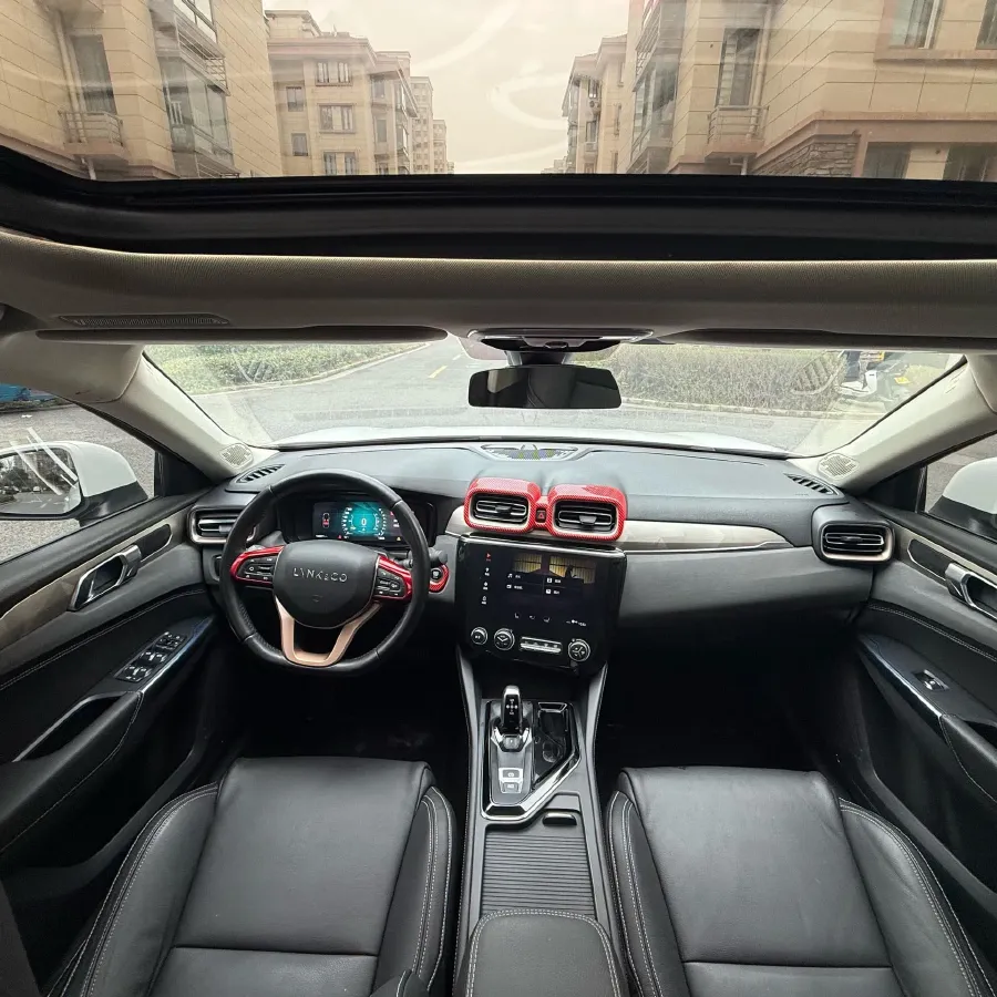 2018 Toyota C-HR 2.0L 171HP L4 CVT,autocango,china used car exporter,china ev exporter,chinese used car exporter,chinese used ev exporter