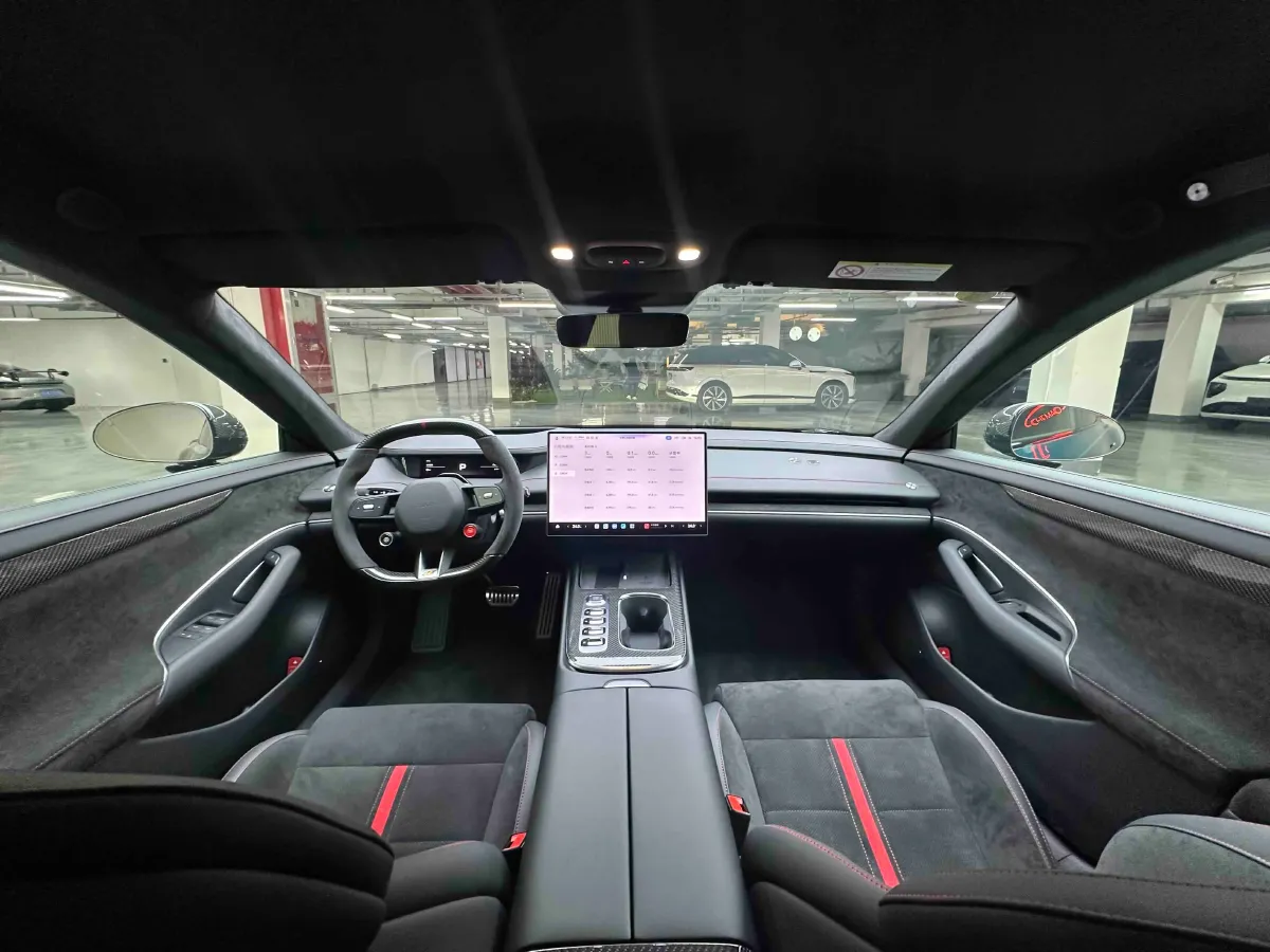 2025 MI SU7 Ultra BEV 93.7KWH,autocango,china used car exporter,china ev exporter,chinese used car exporter,chinese used ev exporter