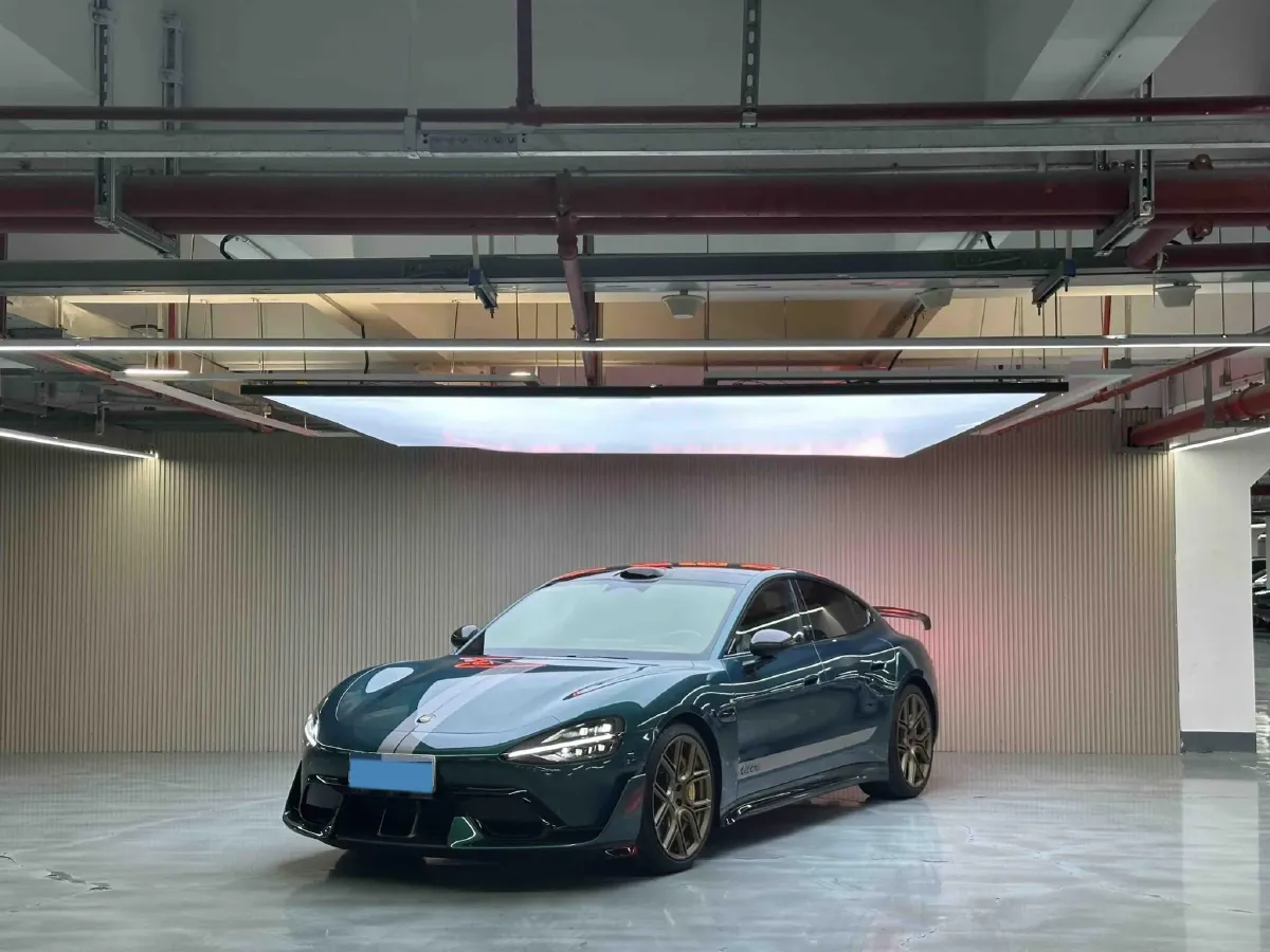 2025 MI SU7 Ultra BEV 93.7KWH,autocango,china used car exporter,china ev exporter,chinese used car exporter,chinese used ev exporter