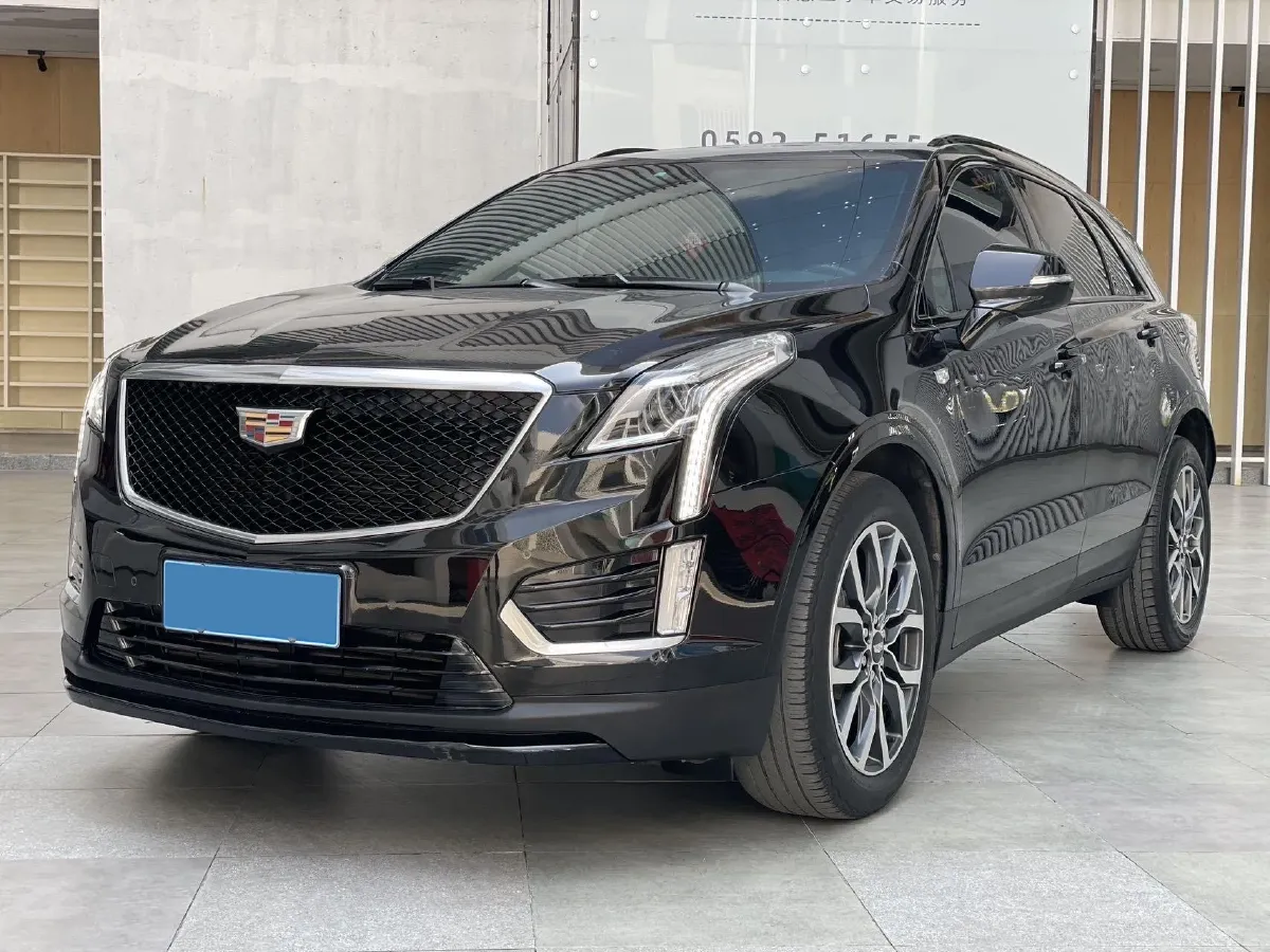 2022 Cadillac XT5 2.0T 237HP L4 9AT,autocango,china used car exporter,china ev exporter,chinese used car exporter,chinese used ev exporter