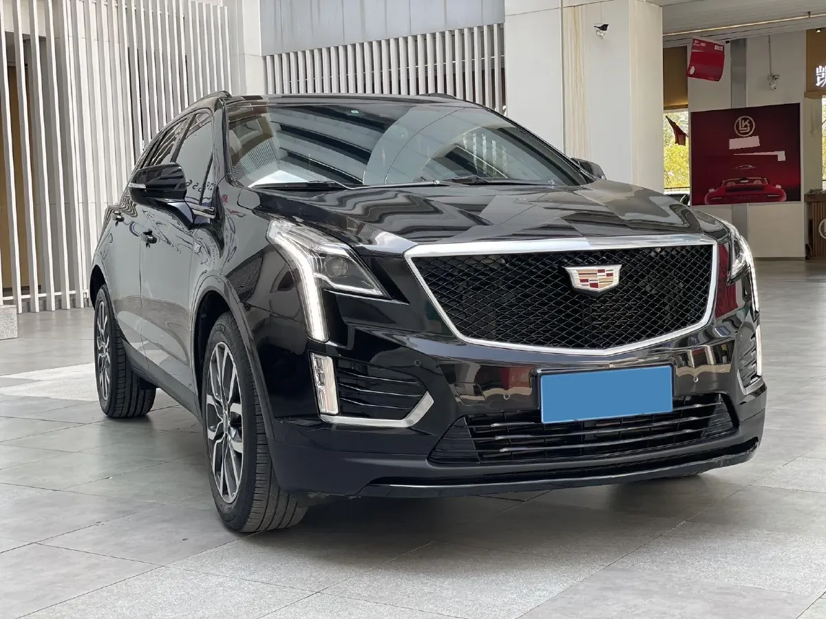 2022 Cadillac XT5 2.0T 237HP L4 9AT,autocango,china used car exporter,china ev exporter,chinese used car exporter,chinese used ev exporter