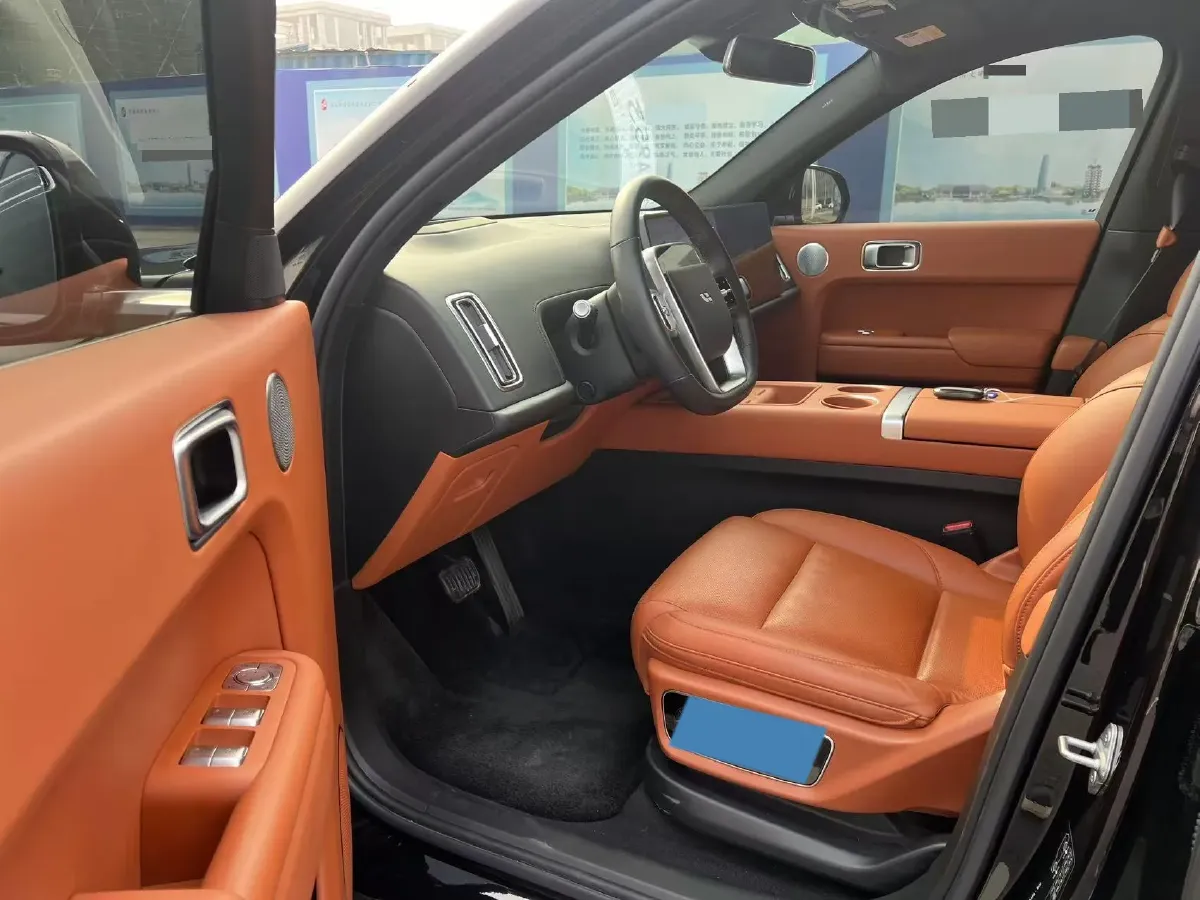 2023 Li L7 Range Extended 154HP REEV 40.9KWH,autocango,china used car exporter,china ev exporter,chinese used car exporter,chinese used ev exporter