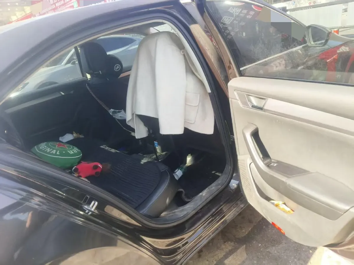 2018 Skoda Kodiak 1.8T 180HP L4 7DCT,autocango,china used car exporter,china ev exporter,chinese used car exporter,chinese used ev exporter