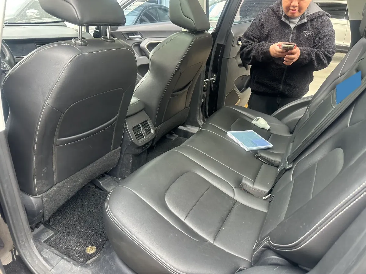 2020 Haval H6 1.5T 169HP L4 7DCT,autocango,china used car exporter,china ev exporter,chinese used car exporter,chinese used ev exporter