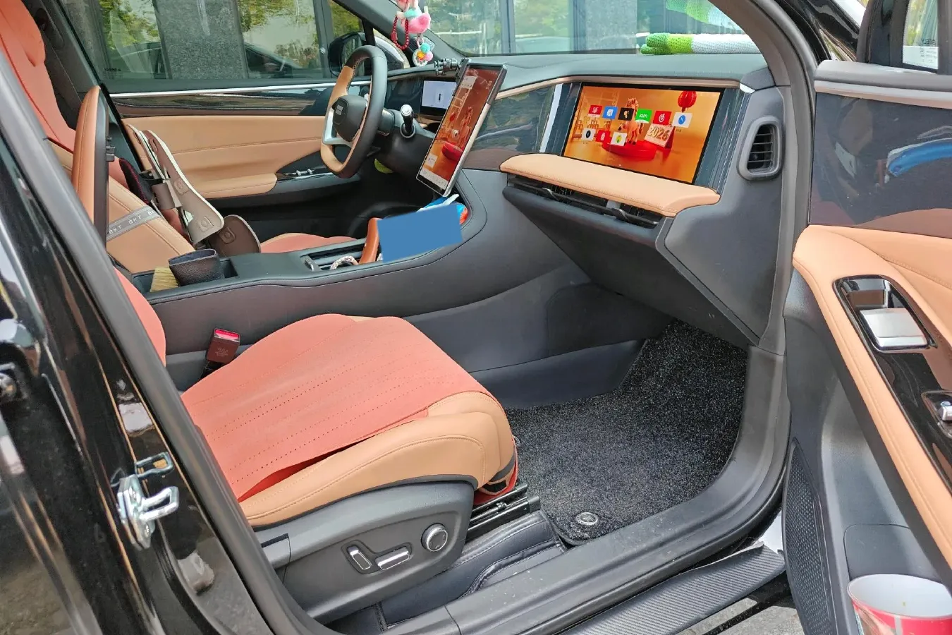 2024 Geely Galaxy L7 1.5T 163HP L4 3DHT PHEV 18.7KWH,autocango,china used car exporter,china ev exporter,chinese used car exporter,chinese used ev exporter