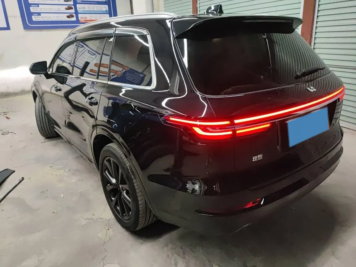 2021 Li ONE Range Extended 131HP REEV 40.5KWH,autocango,china used car exporter,china ev exporter,chinese used car exporter,chinese used ev exporter