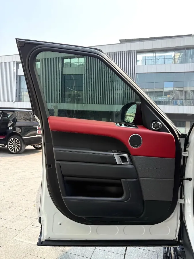 2022 Land Rover Range Rover Sport 3.0T 360HP L6 8AT,autocango,china used car exporter,china ev exporter,chinese used car exporter,chinese used ev exporter