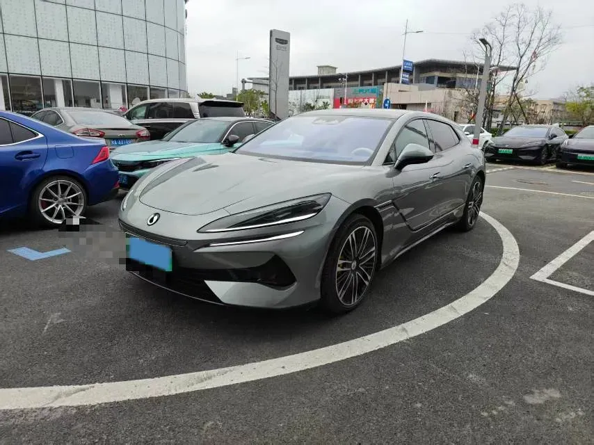 2024 Denza DenzaZ9GT 2.0T 207HP L4 E-CVT PHEV 38.5KWH,autocango,china used car exporter,china ev exporter,chinese used car exporter,chinese used ev exporter