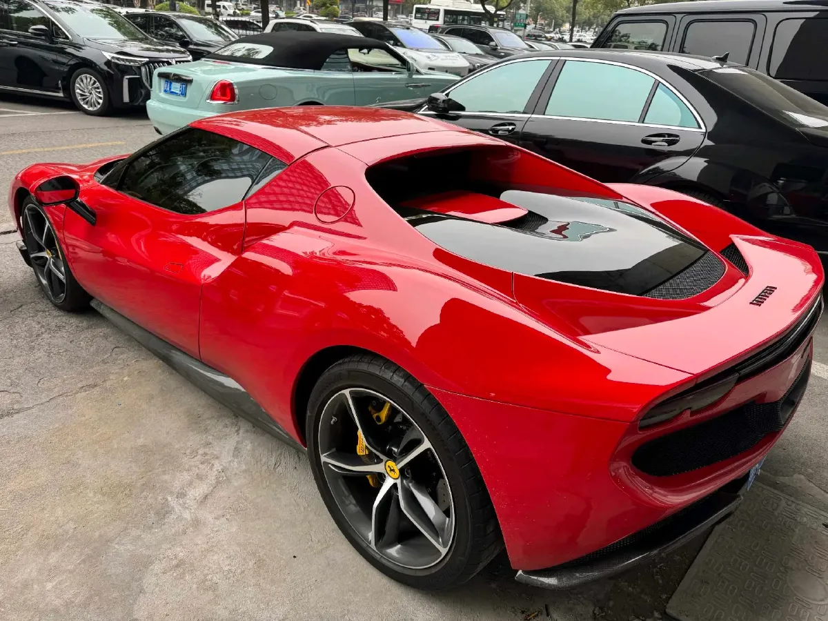 2021 Ferrari 296 3.0T 663HP V6 8DCT PHEV 7.45KWH,autocango,china used car exporter,china ev exporter,chinese used car exporter,chinese used ev exporter