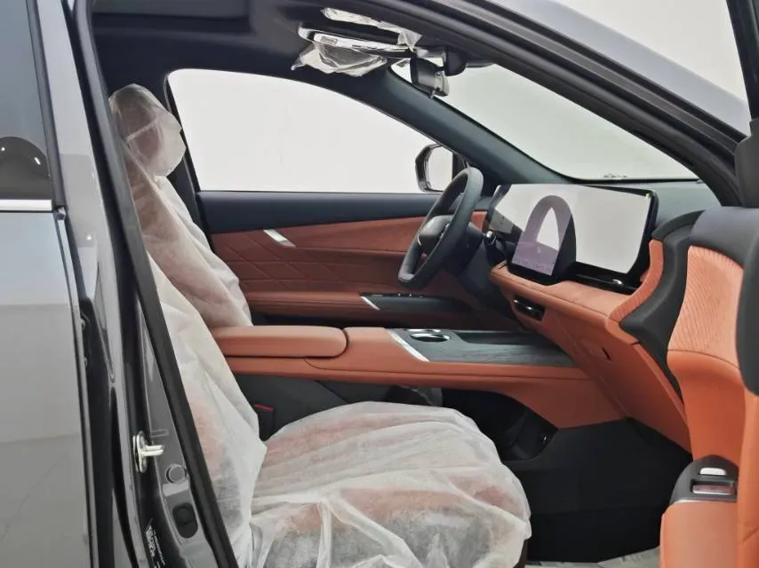 2025 ChangAn CS75 Plus 1.5T 192HP L4 8AT,autocango,china used car exporter,china ev exporter,chinese used car exporter,chinese used ev exporter