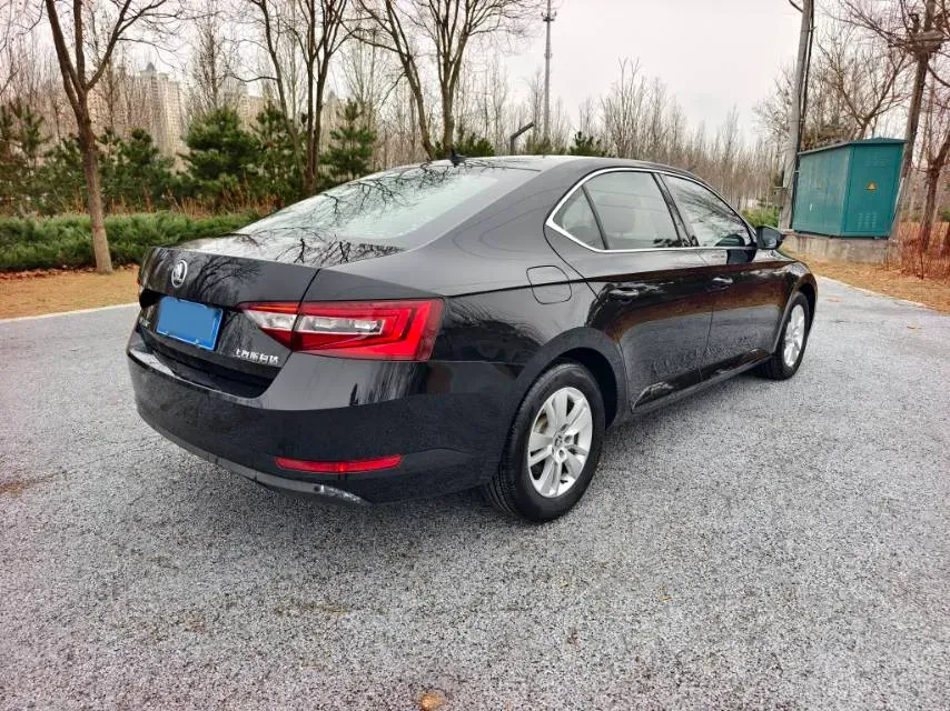 2018 Nissan Terra 2.5L 184HP L4 7AT,autocango,china used car exporter,china ev exporter,chinese used car exporter,chinese used ev exporter