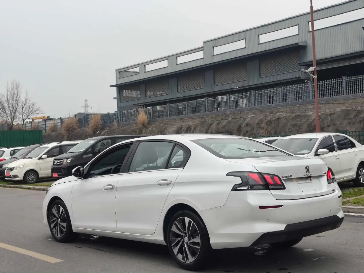 2022 Peugeot 408 1.6T 170HP L4 6AT,autocango,china used car exporter,china ev exporter,chinese used car exporter,chinese used ev exporter