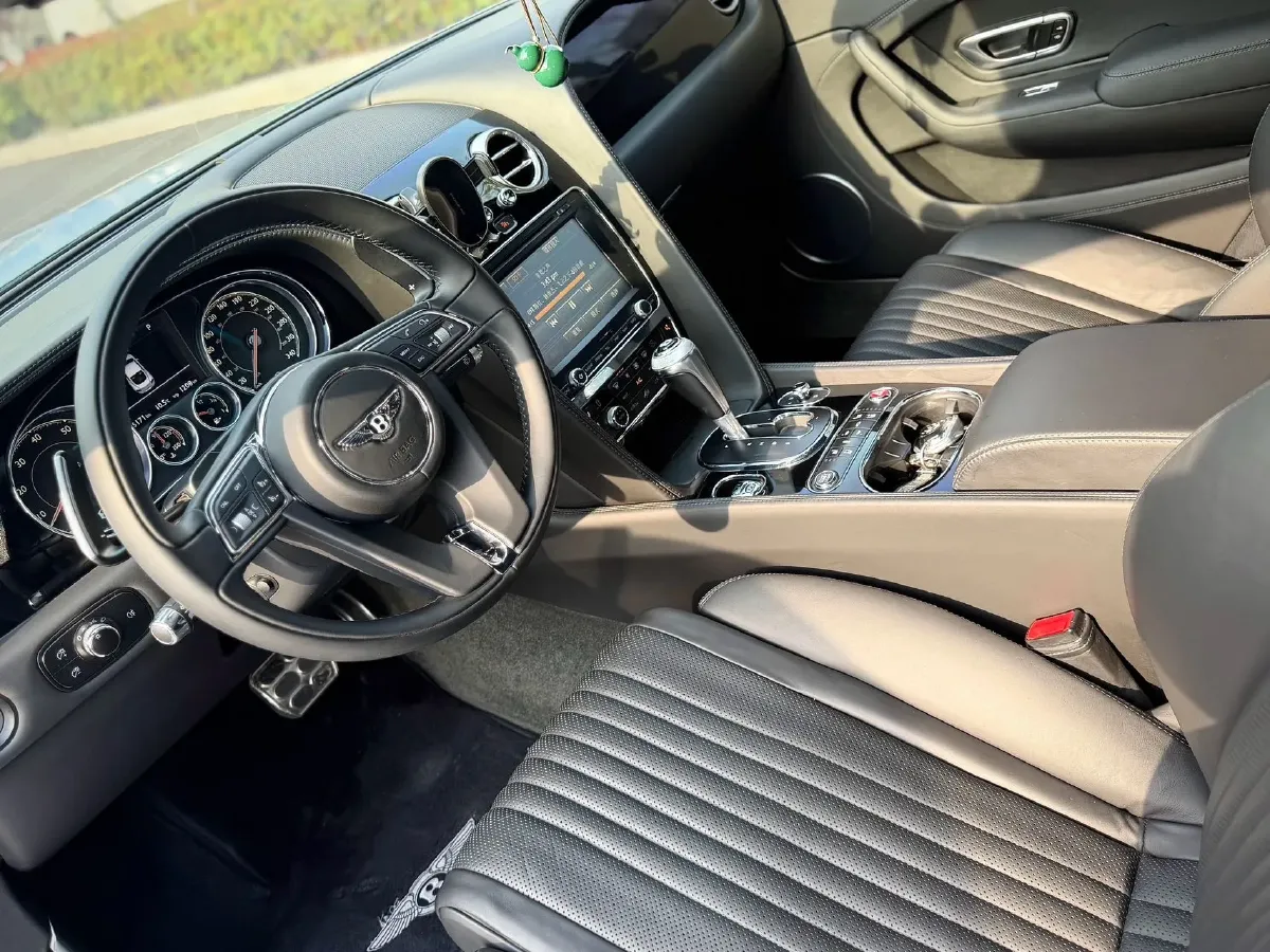 2017 Bentley Continental 4.0T 528HP V8 8AT,autocango,china used car exporter,china ev exporter,chinese used car exporter,chinese used ev exporter