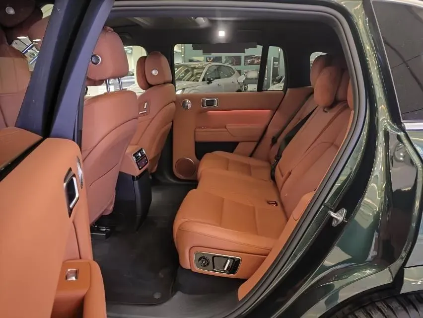 2025 Li L7 Range Extended 154HP REEV,autocango,china used car exporter,china ev exporter,chinese used car exporter,chinese used ev exporter