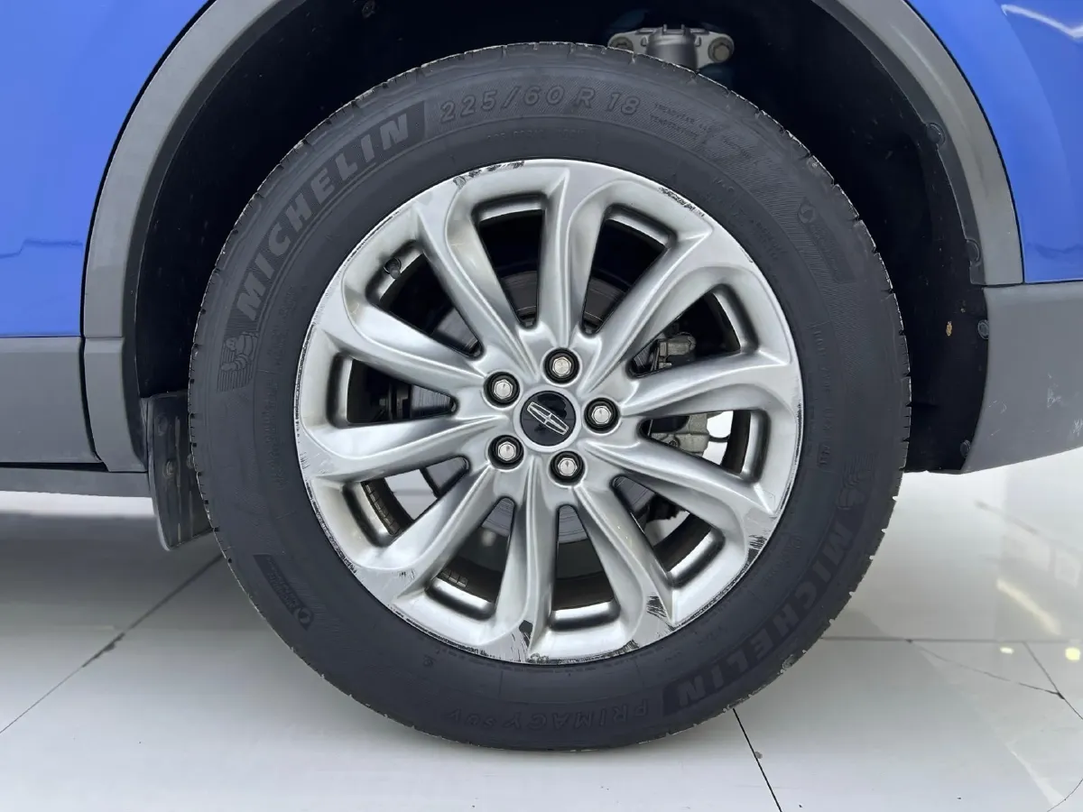 2021 Lincoln Corsair 2.0T 245HP L4 8AT,autocango,china used car exporter,china ev exporter,chinese used car exporter,chinese used ev exporter