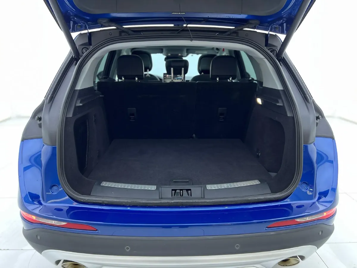 2021 Lincoln Corsair 2.0T 245HP L4 8AT,autocango,china used car exporter,china ev exporter,chinese used car exporter,chinese used ev exporter