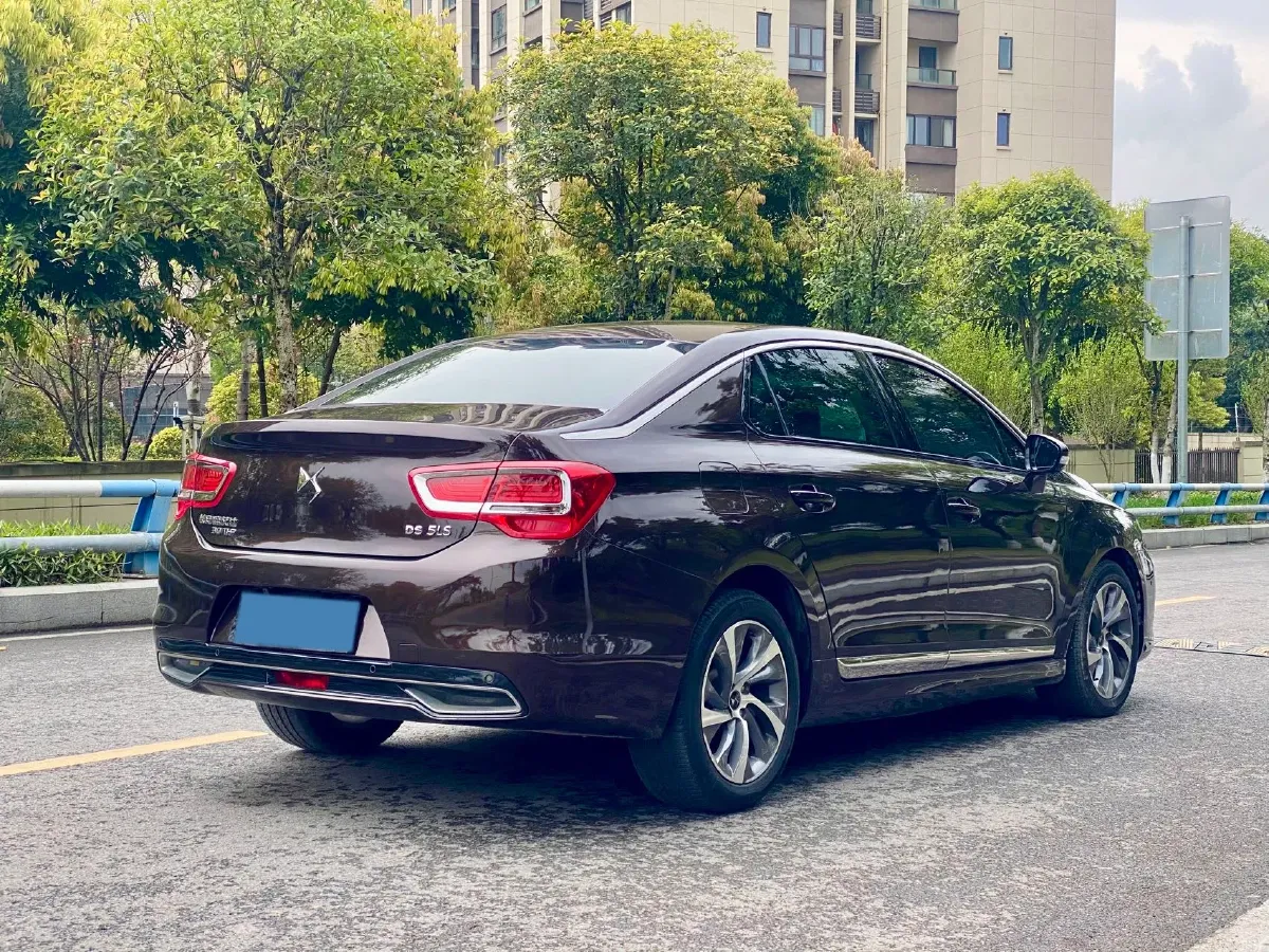 2018 DS 5LS 1.6T 167HP L4 6AT,autocango,china used car exporter,china ev exporter,chinese used car exporter,chinese used ev exporter