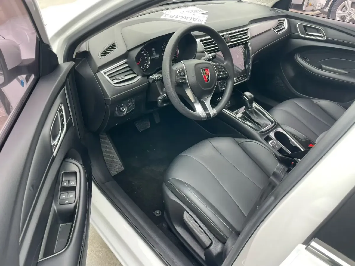 2019 Roewe i5 1.5L 120HP L4 CVT,autocango,china used car exporter,china ev exporter,chinese used car exporter,chinese used ev exporter