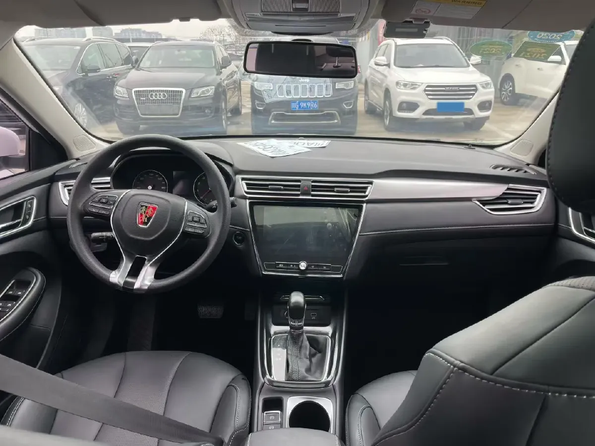 2019 Roewe i5 1.5L 120HP L4 CVT,autocango,china used car exporter,china ev exporter,chinese used car exporter,chinese used ev exporter