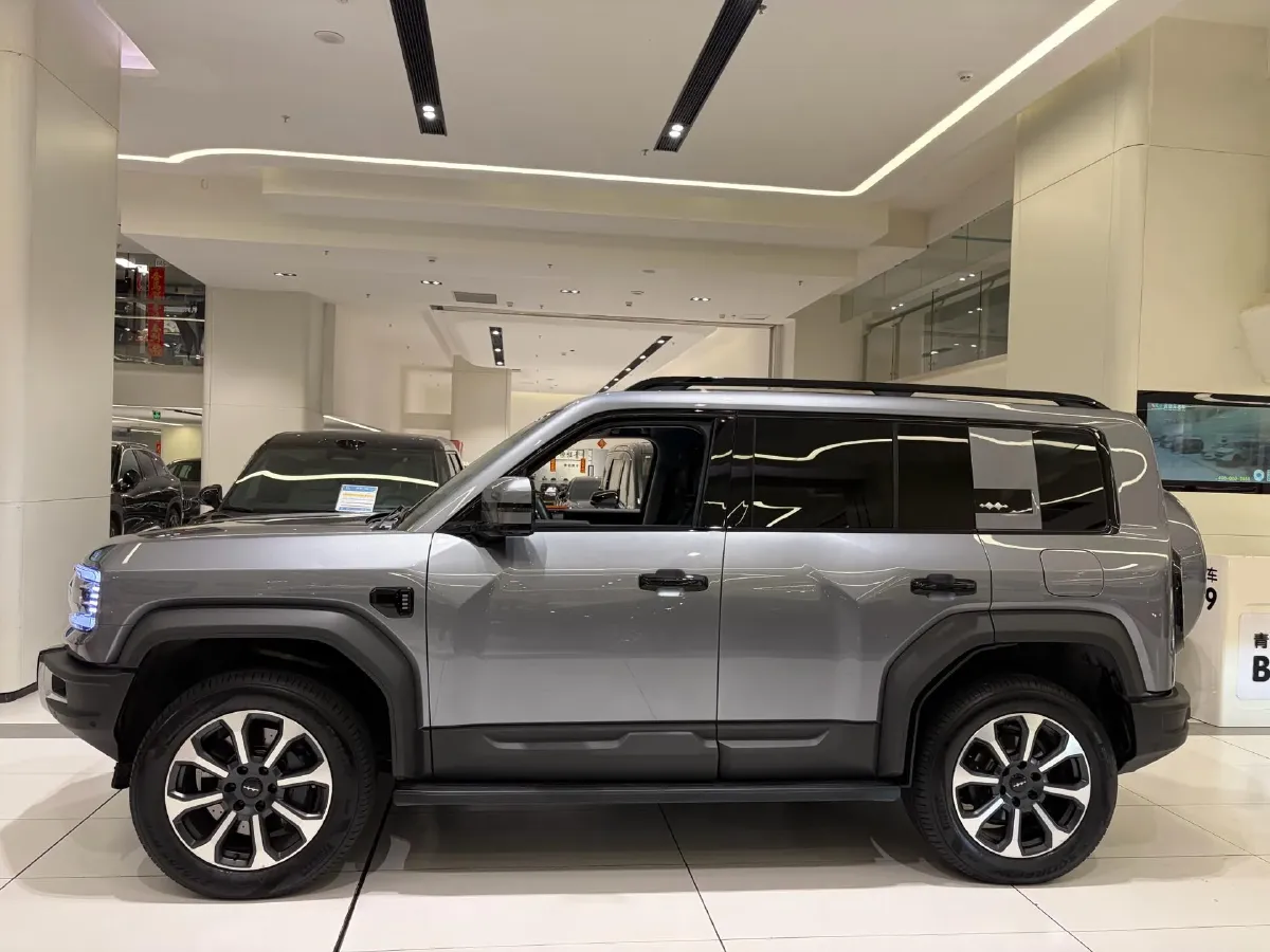 2023 FangChengBao Bao 5 1.5T 194HP L4 E-CVT PHEV 31.8KWH,autocango,china used car exporter,china ev exporter,chinese used car exporter,chinese used ev exporter