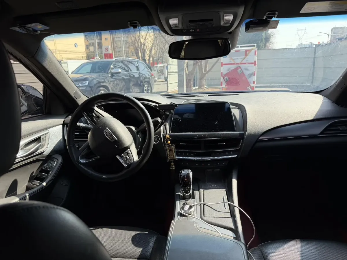 2023 Cadillac CT5 2.0T 237HP L4 10AT,autocango,china used car exporter,china ev exporter,chinese used car exporter,chinese used ev exporter