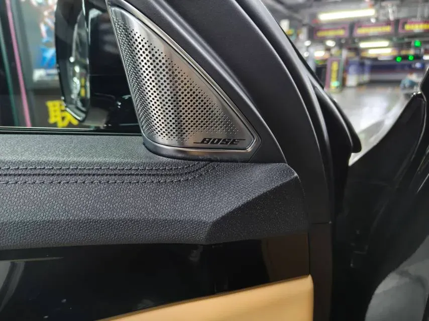 2025 LYNK&CO 09 EM-P 2.0T 254HP L4 3DHT PHEV,autocango,china used car exporter,china ev exporter,chinese used car exporter,chinese used ev exporter