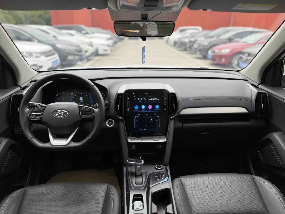 2021 Hyundai ix35 2.0L 160HP L4 6AT,autocango,china used car exporter,china ev exporter,chinese used car exporter,chinese used ev exporter