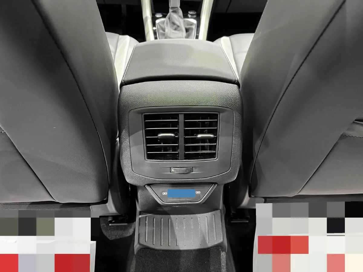 2023 Volkswagen T-Roc 1.4T 150HP L4 7DCT,autocango,china used car exporter,china ev exporter,chinese used car exporter,chinese used ev exporter